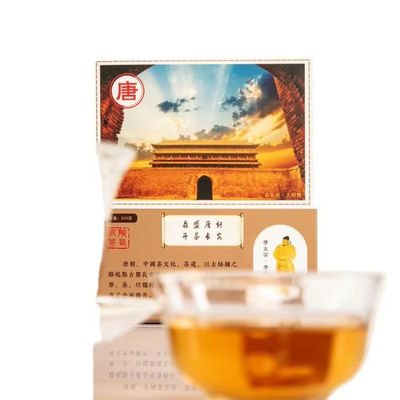 Té hecho a mano con un rico aroma de flor dorada y una fragancia suave